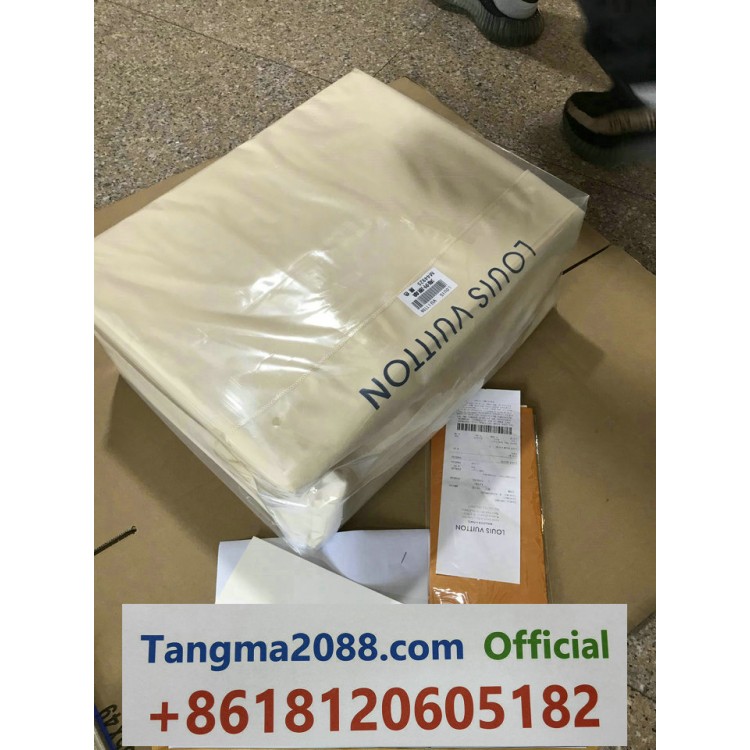 tangma2088.com WhatsApp oficial: +8618120605182 | Qiqiyg-94 Venta al por mayor directa de fábrica: ropa, calzado y bolsos 2026 | Proveedor líder de China