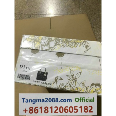 tangma2088.com WhatsApp oficial: +8618120605182 | Qiqiyg-121 Venta al por mayor directa de fábrica: ropa, calzado y bolsos 2026 | Proveedor líder de China