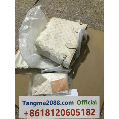 tangma2088.com WhatsApp oficial: +8618120605182 | Qiqiyg-196 Venta al por mayor directa de fábrica: ropa, calzado y bolsos 2026 | Proveedor líder de China